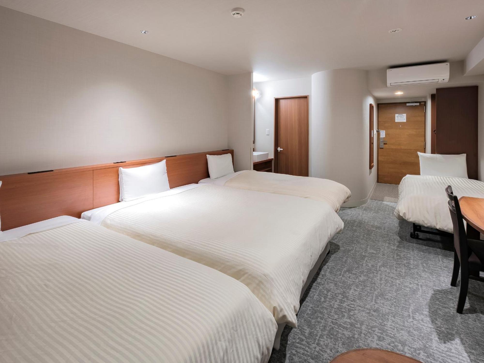 Vessel Hotel Мияконодзё Экстерьер фото